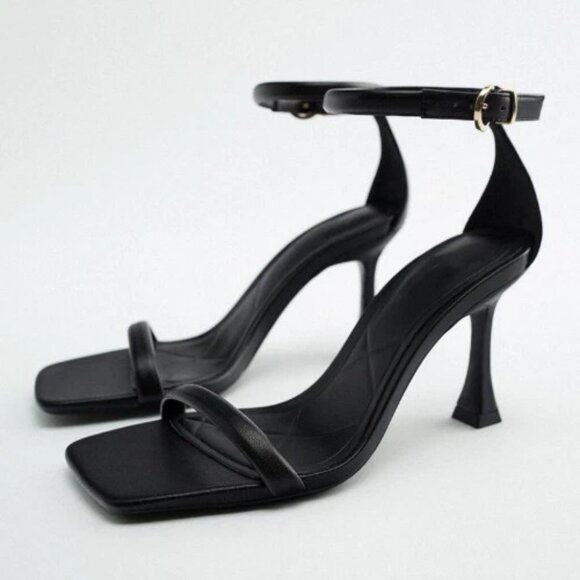 Zara Heeled Ankle Strap Sandals in Black - Size EU 39 - Picture 1 of 7